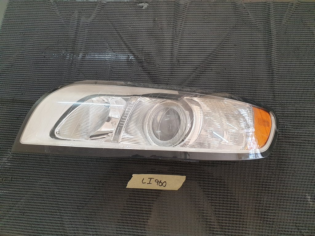 Volvo S40 2008 Left Headlight