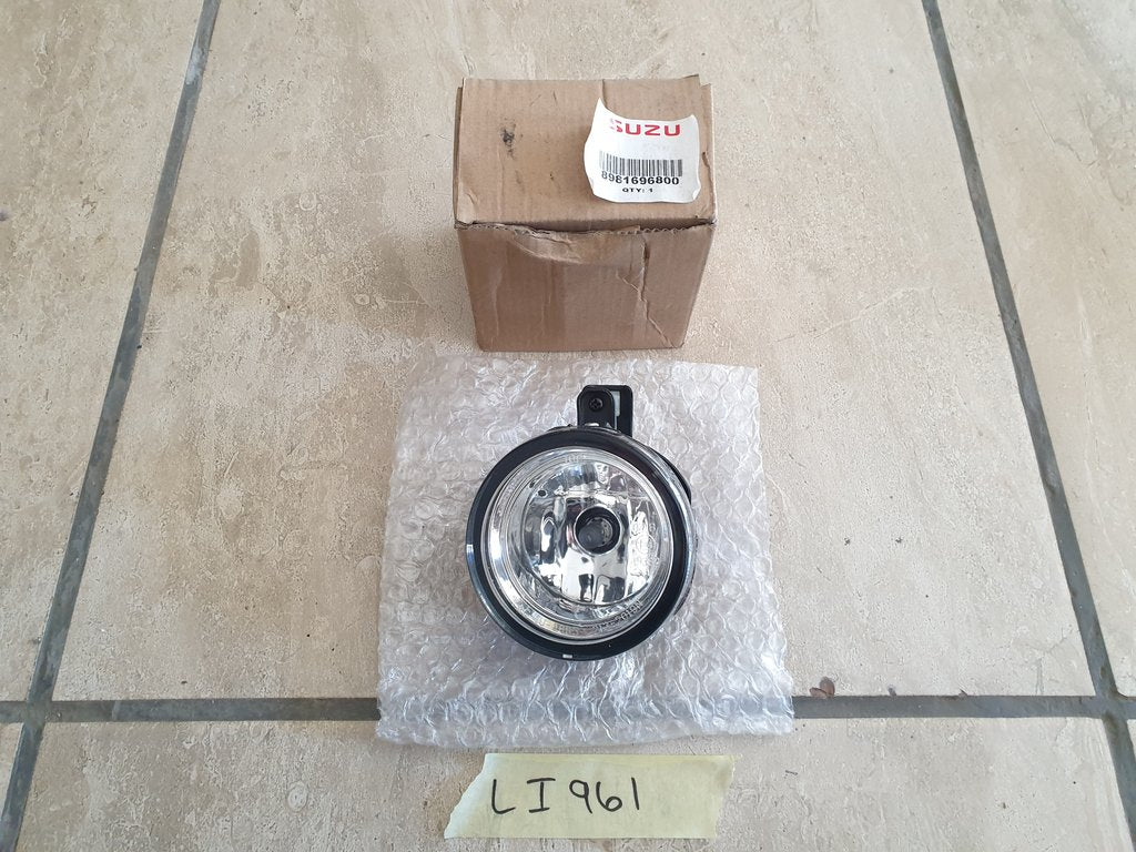 Isuzu KB D-Max Fog Light