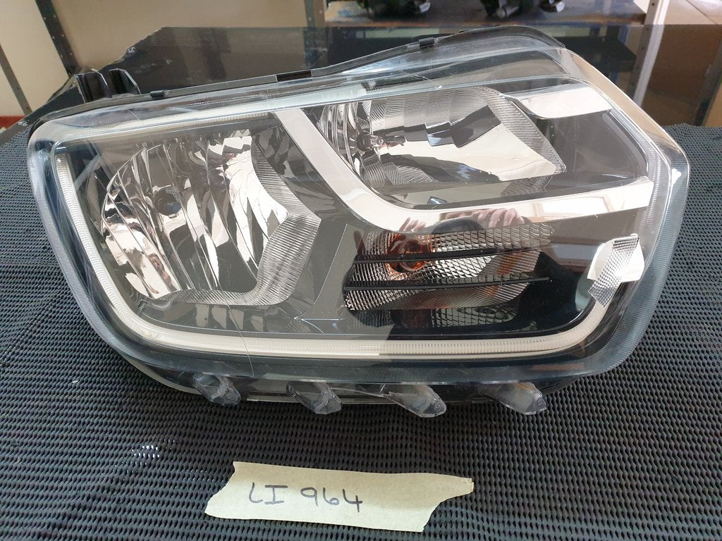 Renault Duster Right Headlight