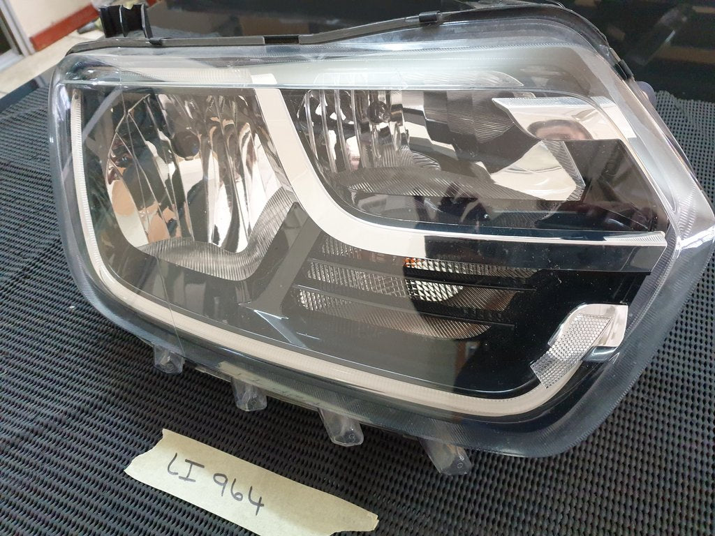 Renault Duster Right Headlight