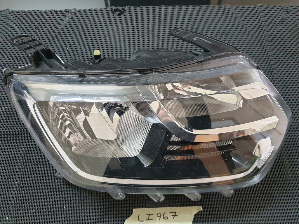 Renault Duster Right Headlight