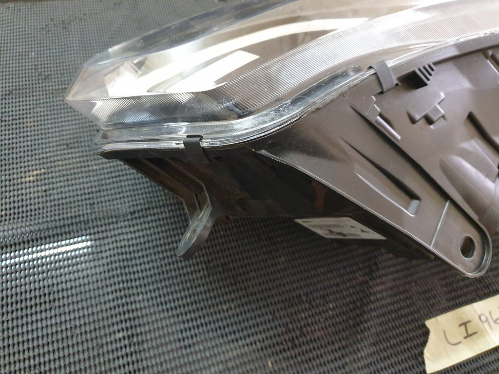 Renault Duster Right Headlight