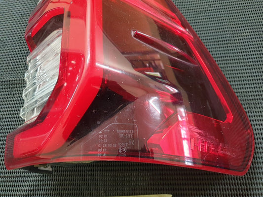 Toyota Hilux Right Taillight