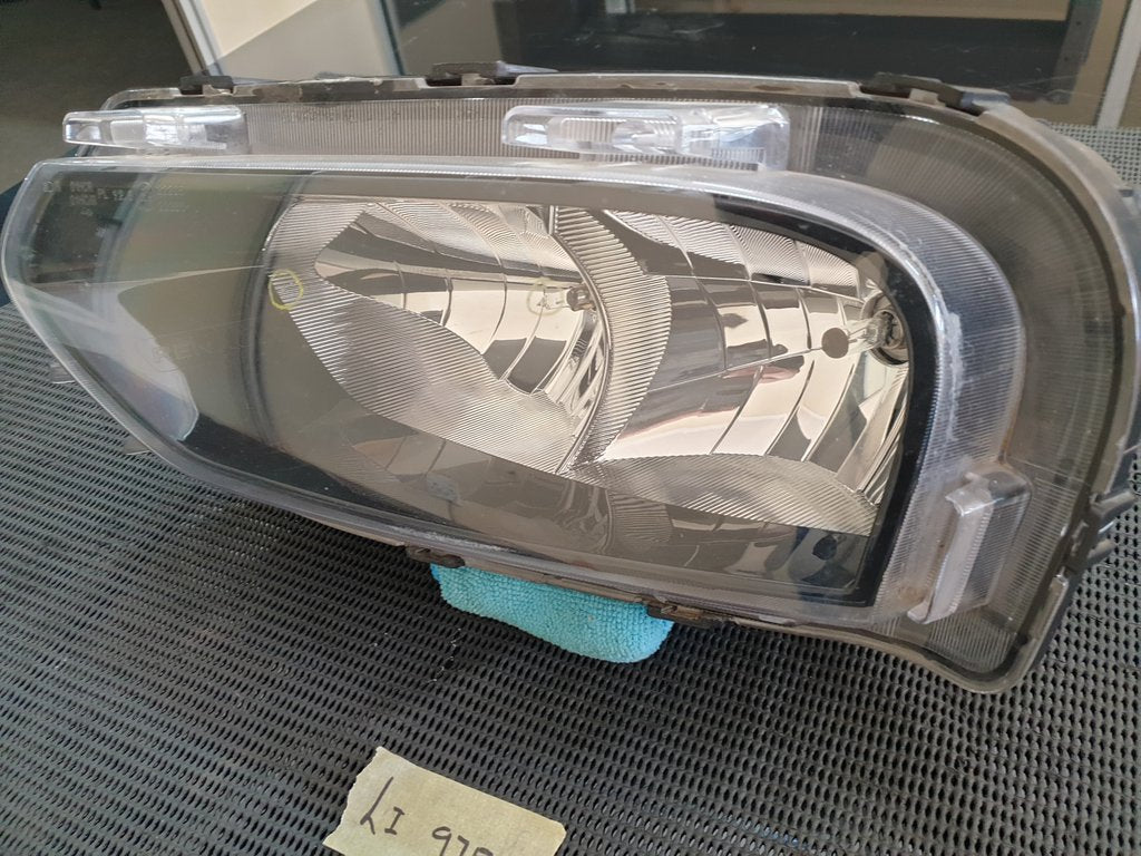 Renault Kwid Left Headlight