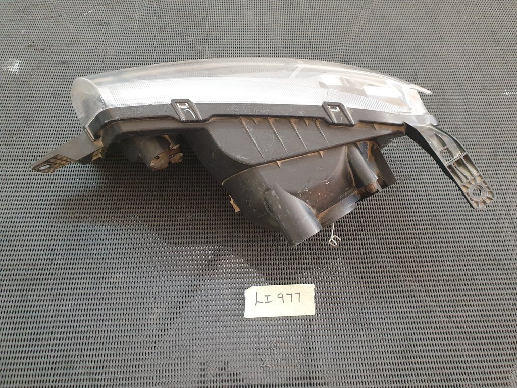 Renault Kwid Right Headlight
