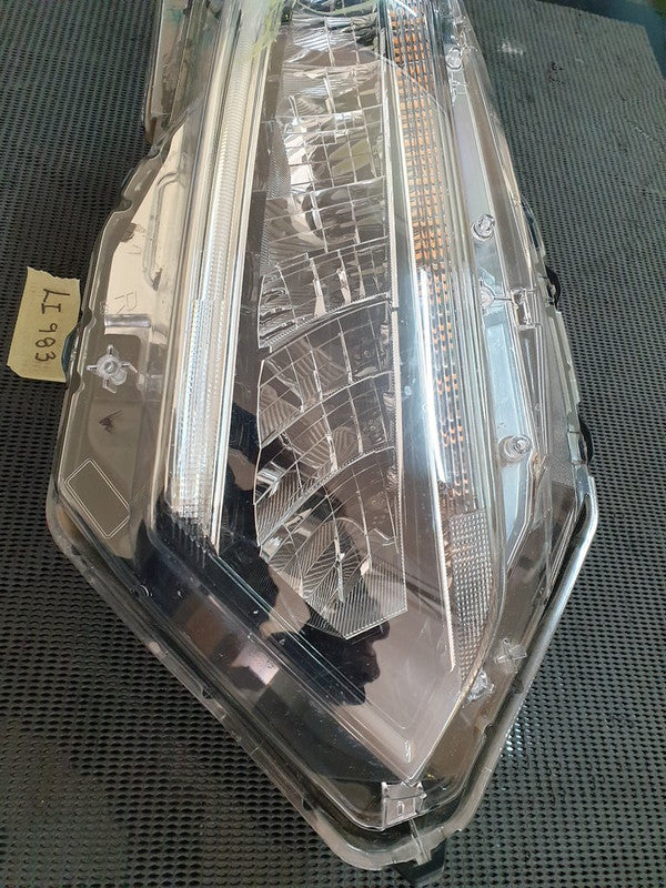 Honda HR-V Right Headlight