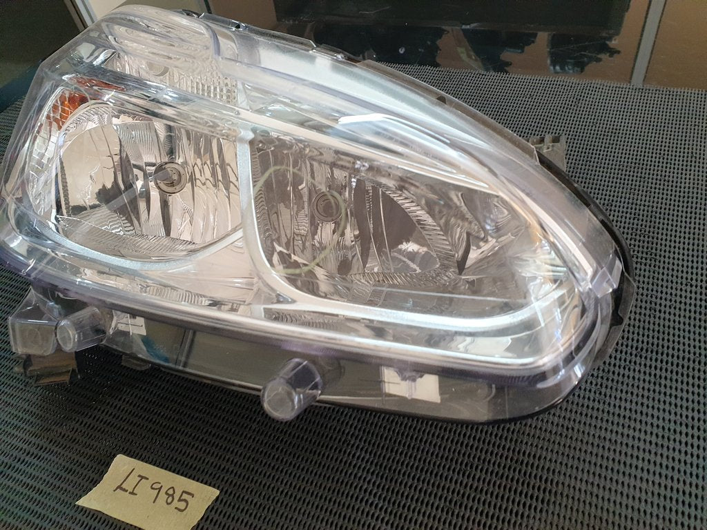 Peugot Aftermarket 208 Right Headlight