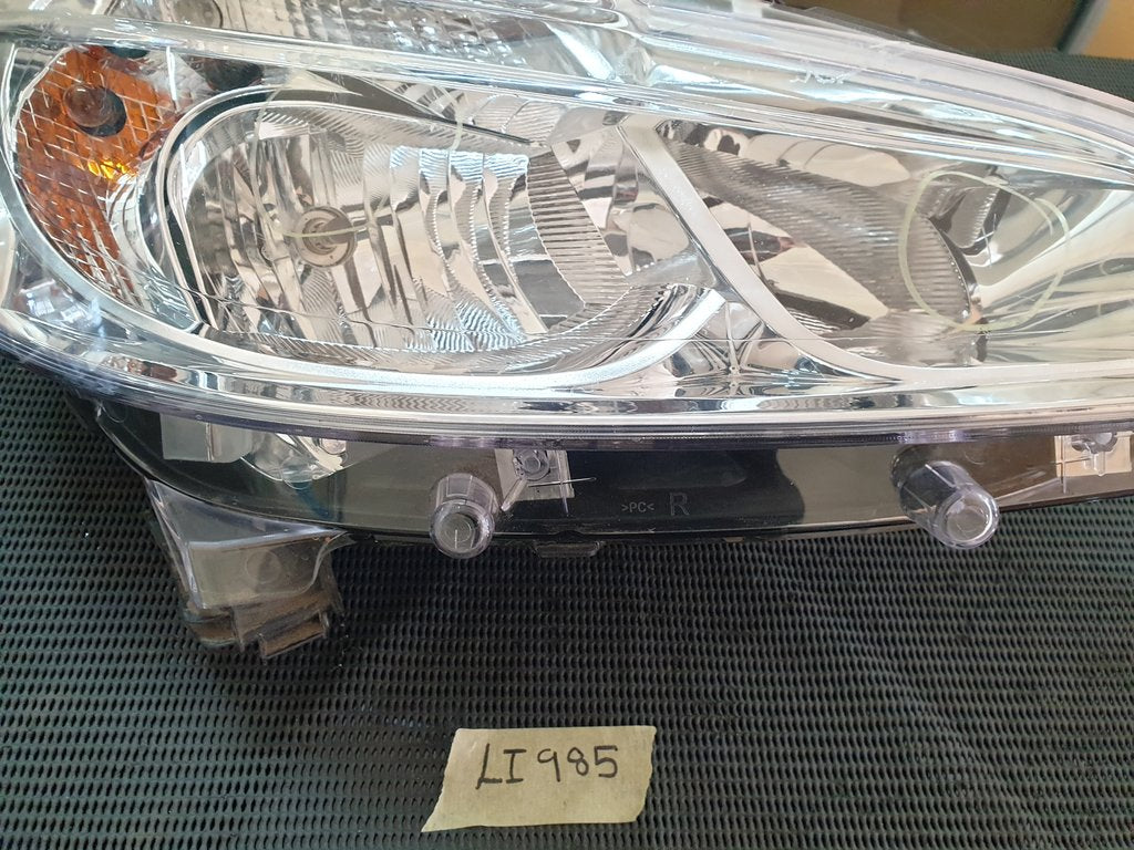 Peugot Aftermarket 208 Right Headlight
