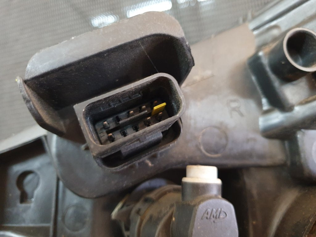 Peugot Aftermarket 208 Right Headlight