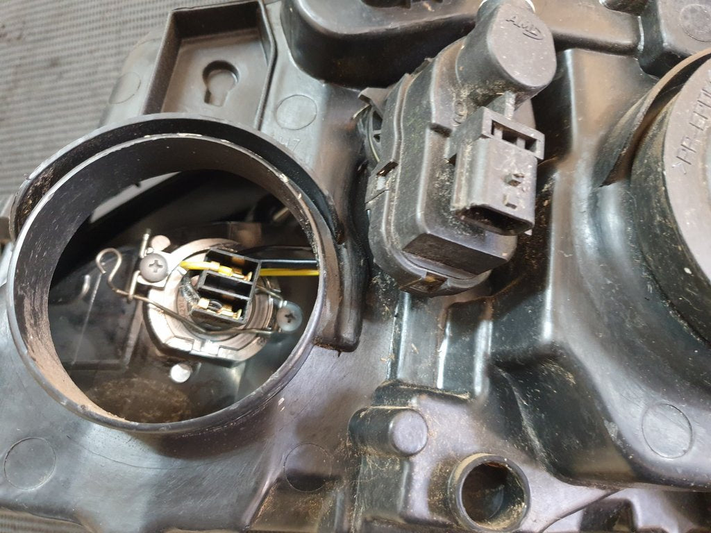 Peugot Aftermarket 208 Right Headlight