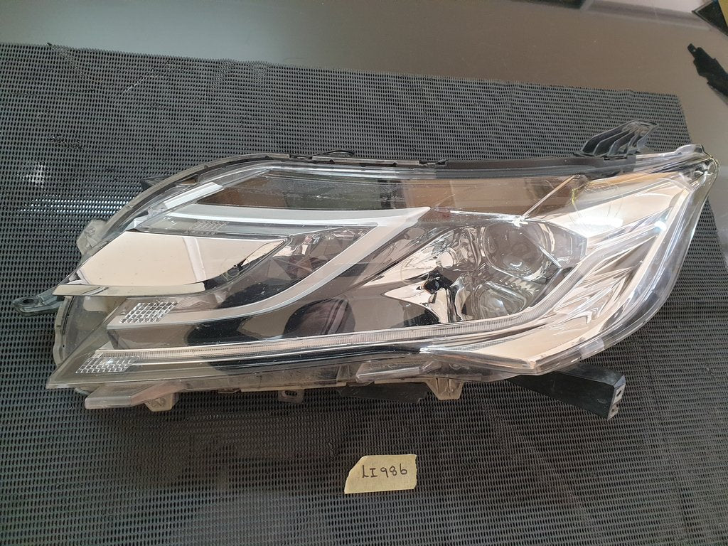 Mitsubishi Pajero Left Headlight