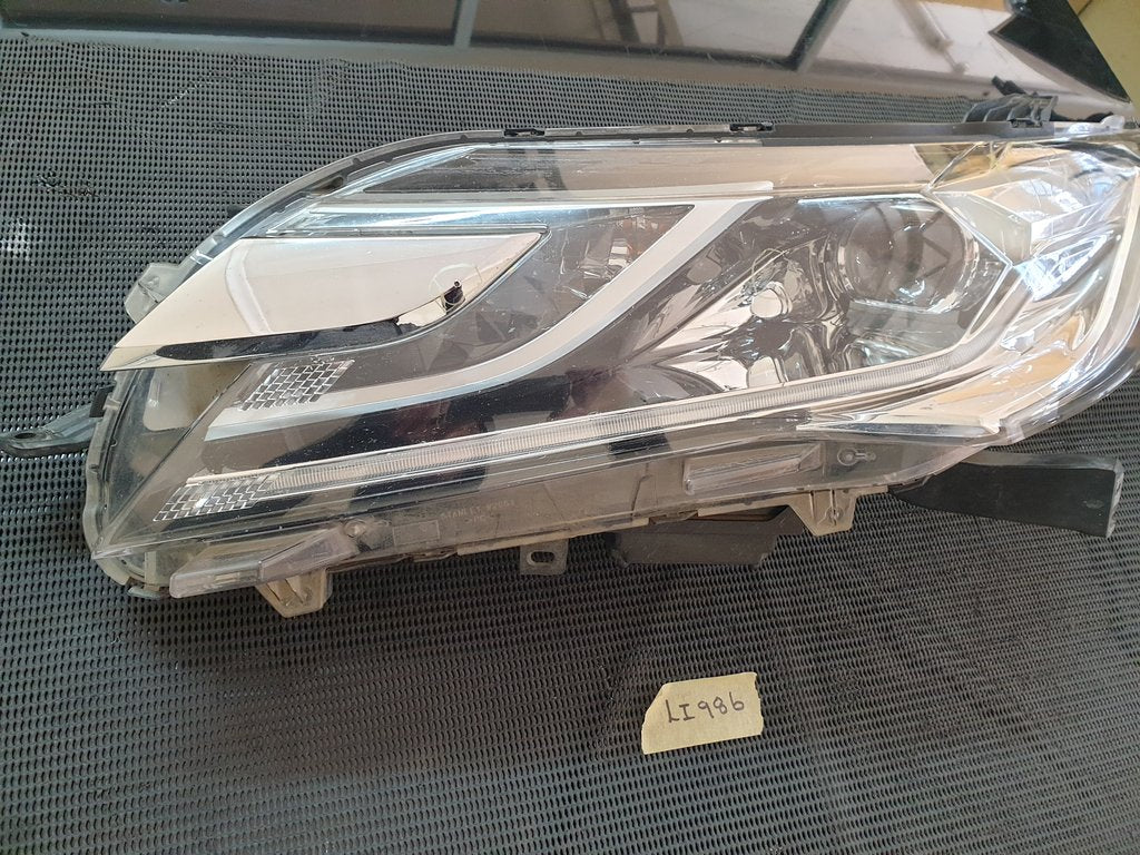 Mitsubishi Pajero Left Headlight