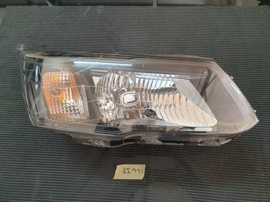 Mahindra XUV300 Right Headlight