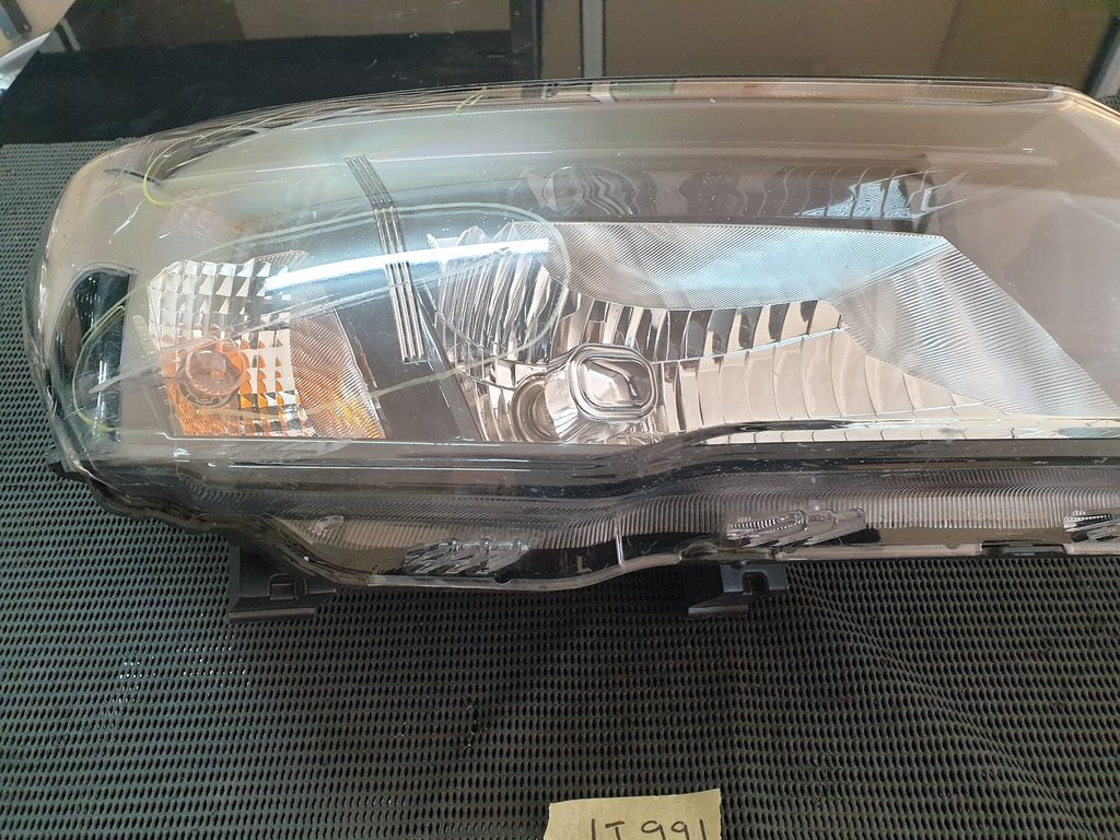 Mahindra XUV300 Right Headlight