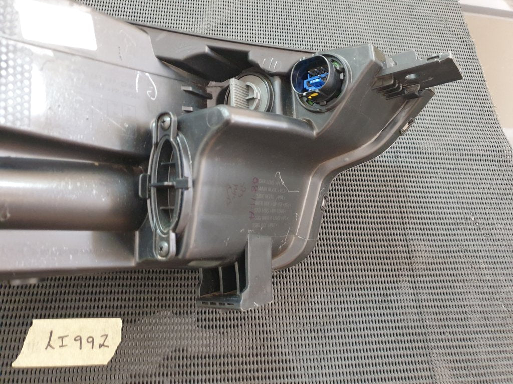KIA Sonet Left Headlight