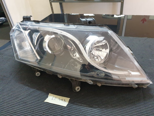 Mahindra XUV500 Right Headlight