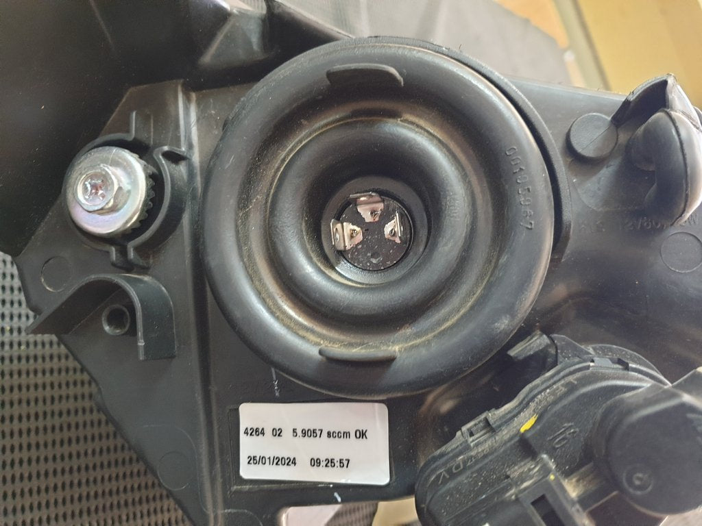 Nissan Magnite Left Headlight