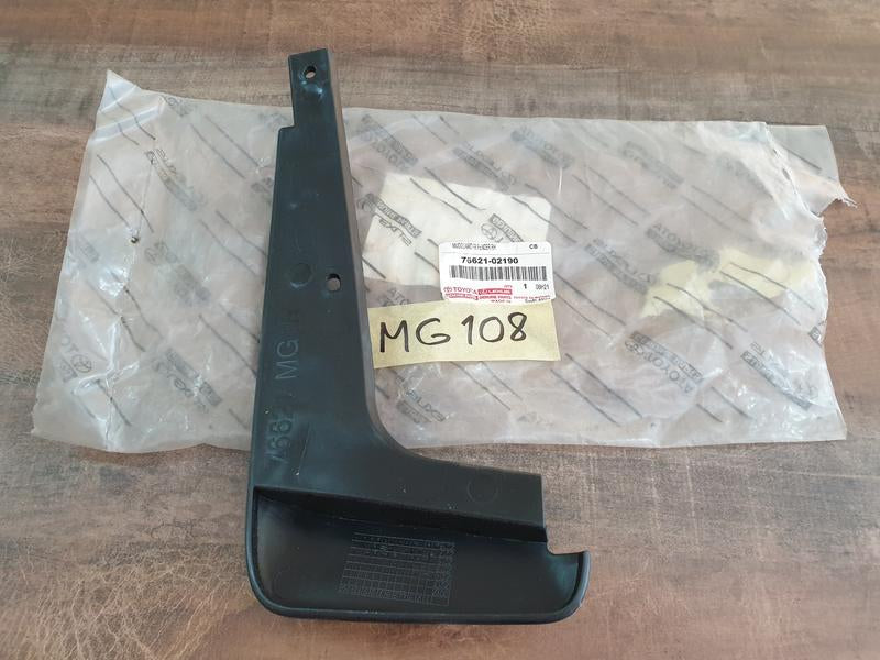 Original New Toyota Corolla Right Front Mudguard