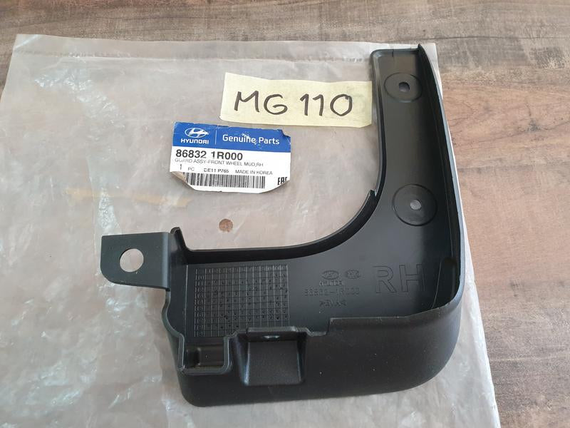 Original New Hyundai Accent Right Front Mudguard