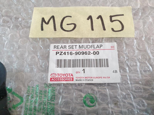 Original Used Toyota Aygo Set Of Rear Mudguards