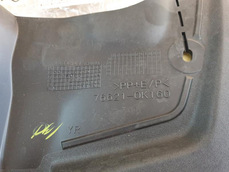Original New Toyota Hilux Right Front Mudguard