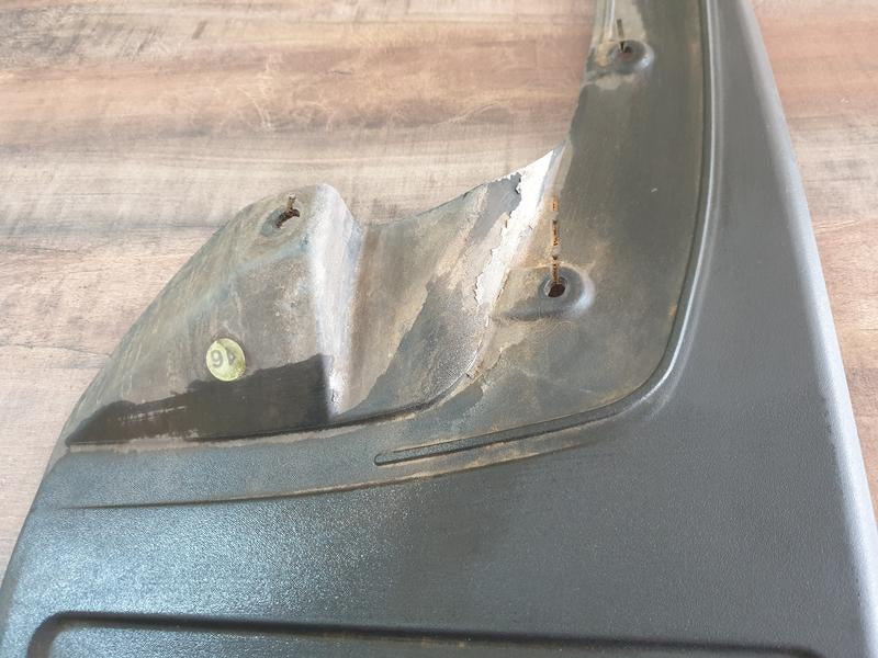Original Used Toyota Hilux Right Front Mudguard