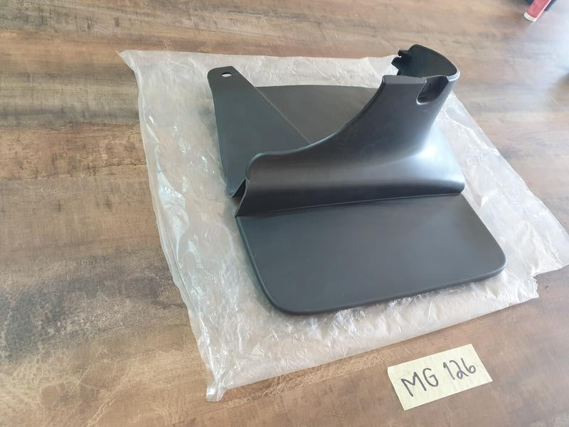 Toyota Aftermarket Land Cruiser Right Rear Mudguard
