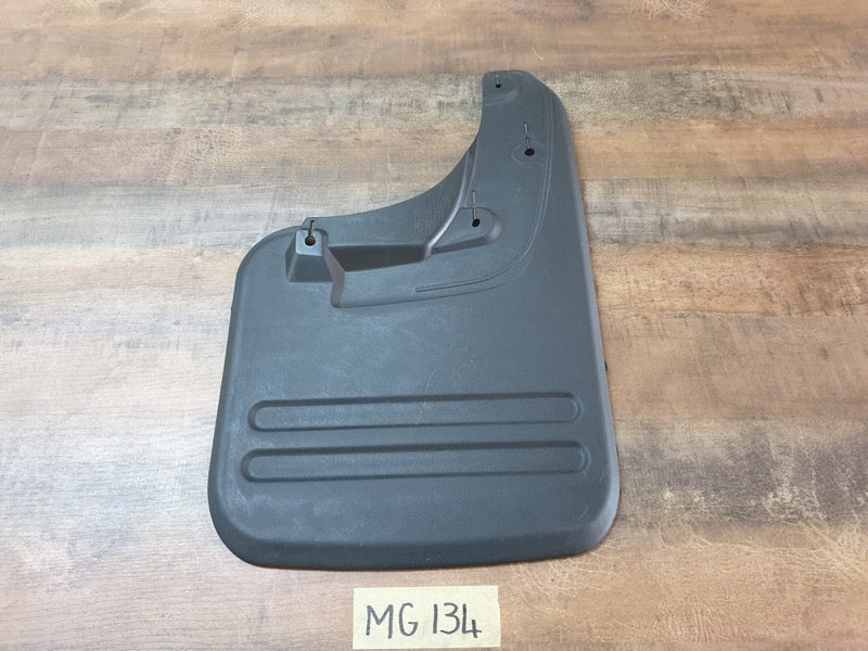 Original Used Toyota Hilux Right Rear Mudguard