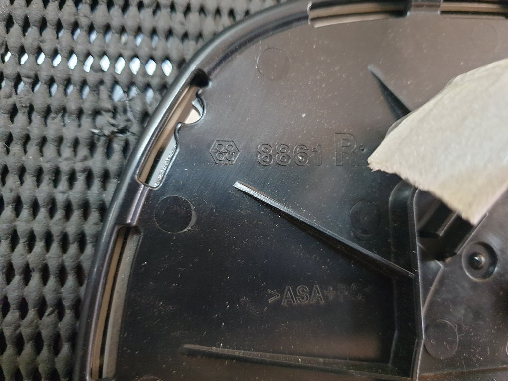 Toyota Hilux Right Outer Mirror Glass