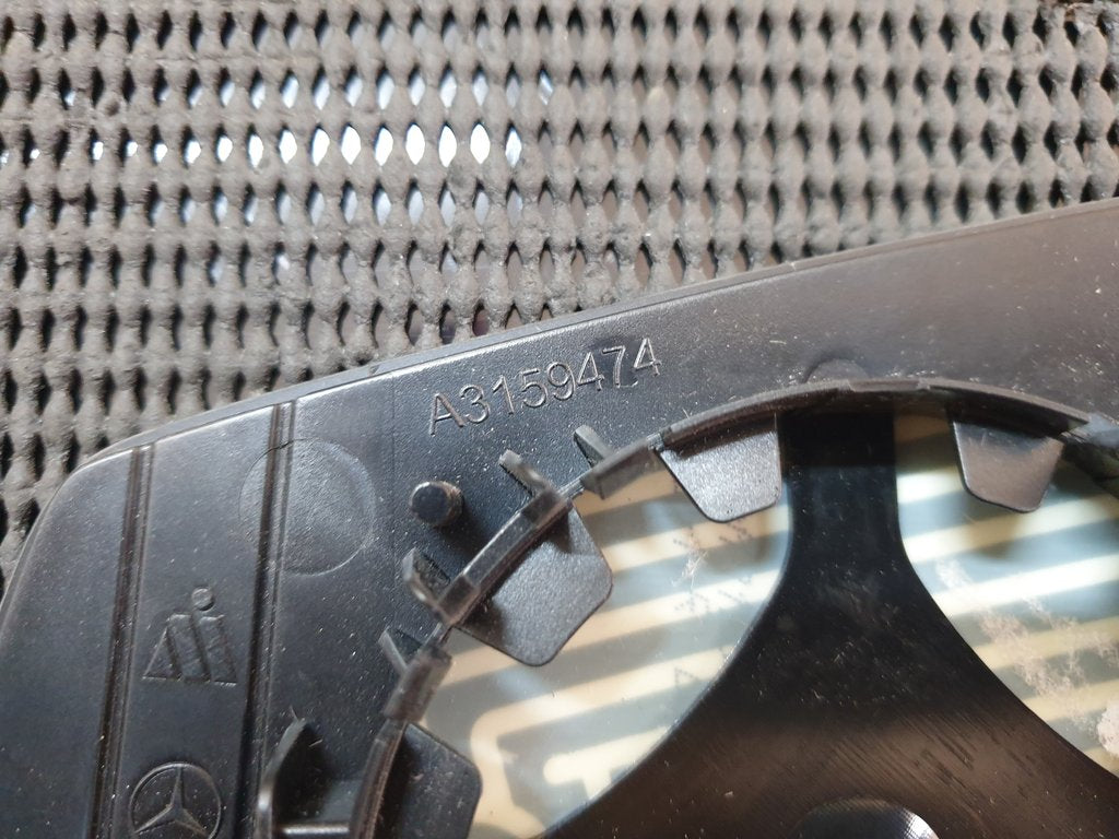 Mercedes-Benz C-Class, E-Class W212, W204 Right Outer Mirror Glass