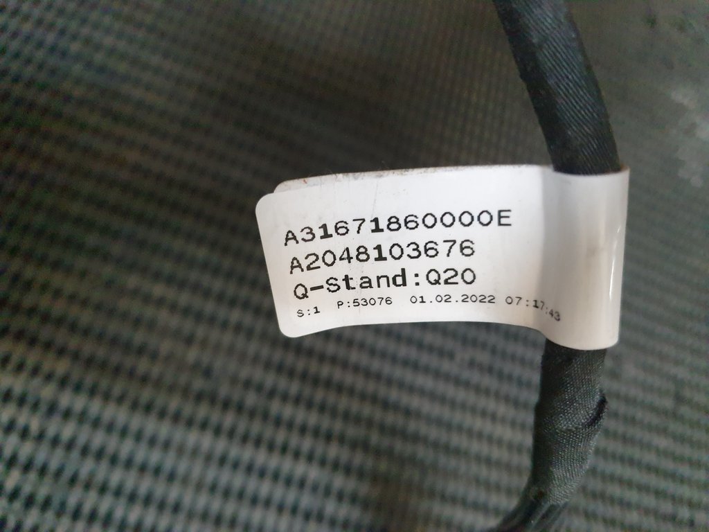 Mercedes-Benz C-Class W204 Right Outer Mirror Base