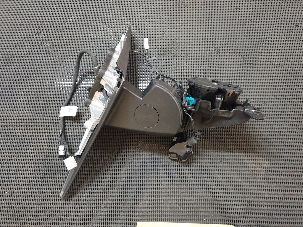 Mercedes-Benz C-Class W204 Right Outer Mirror Base