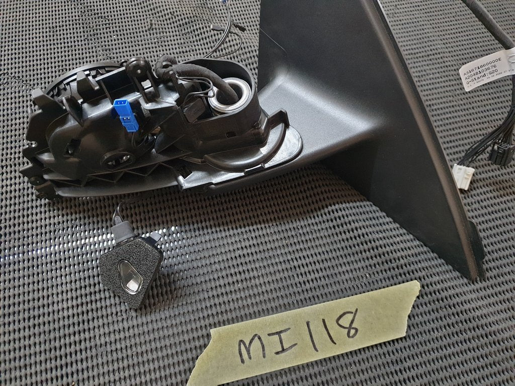 Mercedes-Benz C-Class W204 Right Outer Mirror Base