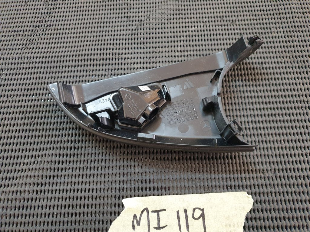 Mercedes-Benz C-Class E-Class W204 W212 Right Outer Mirror Lower Cover