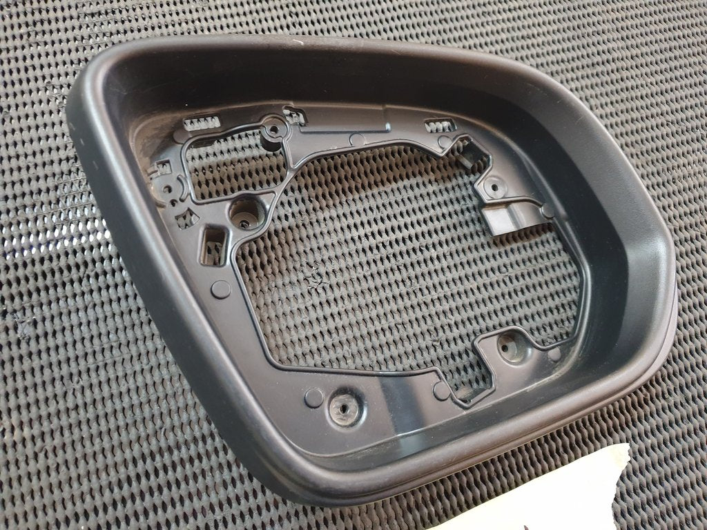 Mercedes-Benz GLE W167 Right Outer Mirror Frame