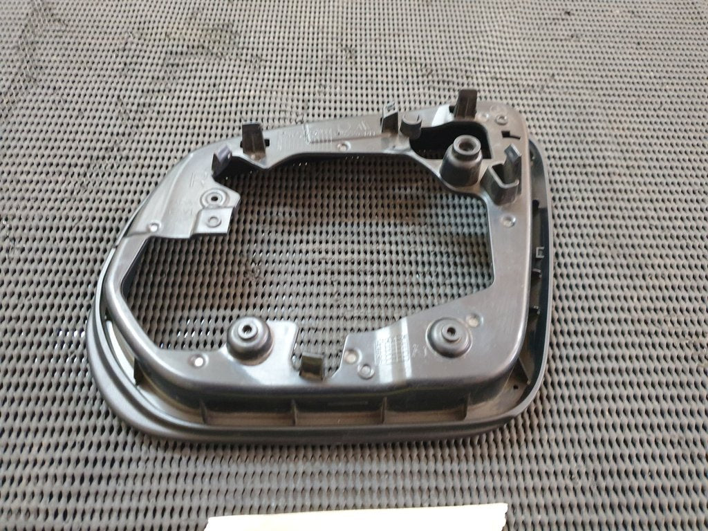 Mercedes-Benz GLE W167 Right Outer Mirror Frame