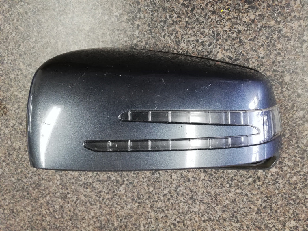 Mercedes-Benz A-Class, B-Class, C-Class, E-Class, CLA, CLS, S-Class, GLA, ML, GLE W176, W246, W204, W212, W207, W117, W218, W221, X156, W164, W166 2010, 2011, 2012, 2013, 2014 Left Outer Mirror Cover with Indicator Light