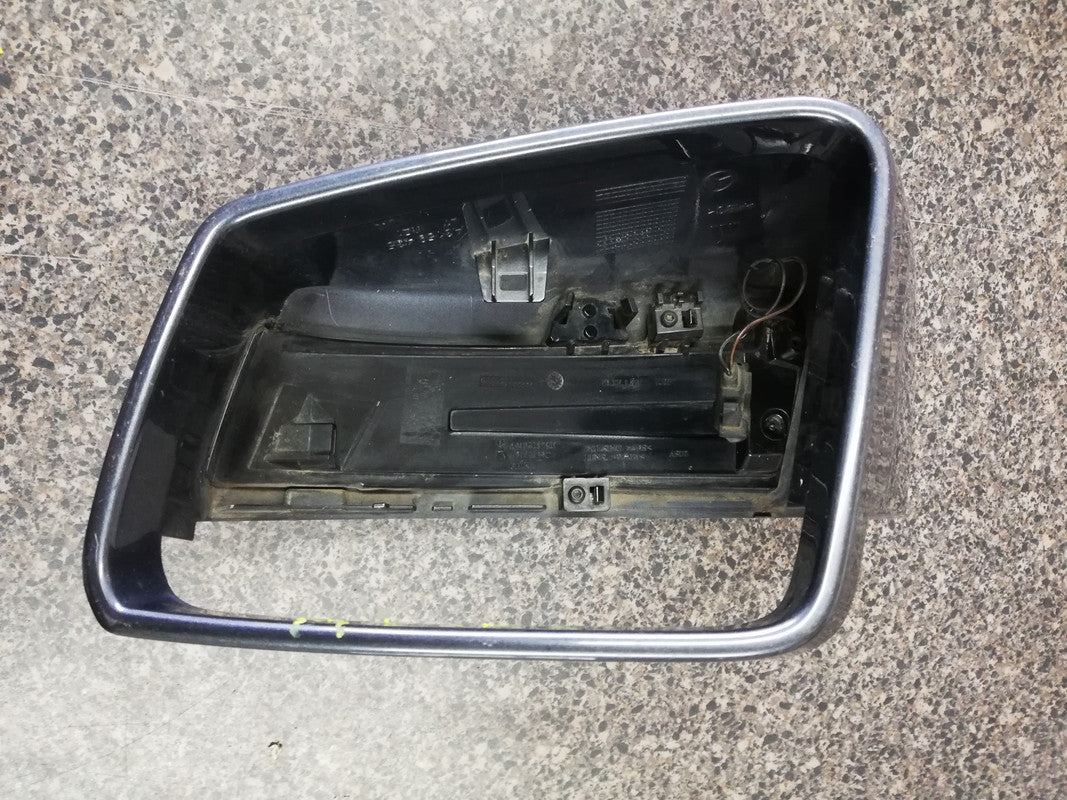 Mercedes-Benz A-Class, B-Class, C-Class, E-Class, CLA, CLS, S-Class, GLA, ML, GLE W176, W246, W204, W212, W207, W117, W218, W221, X156, W164, W166 2010, 2011, 2012, 2013, 2014 Left Outer Mirror Cover with Indicator Light