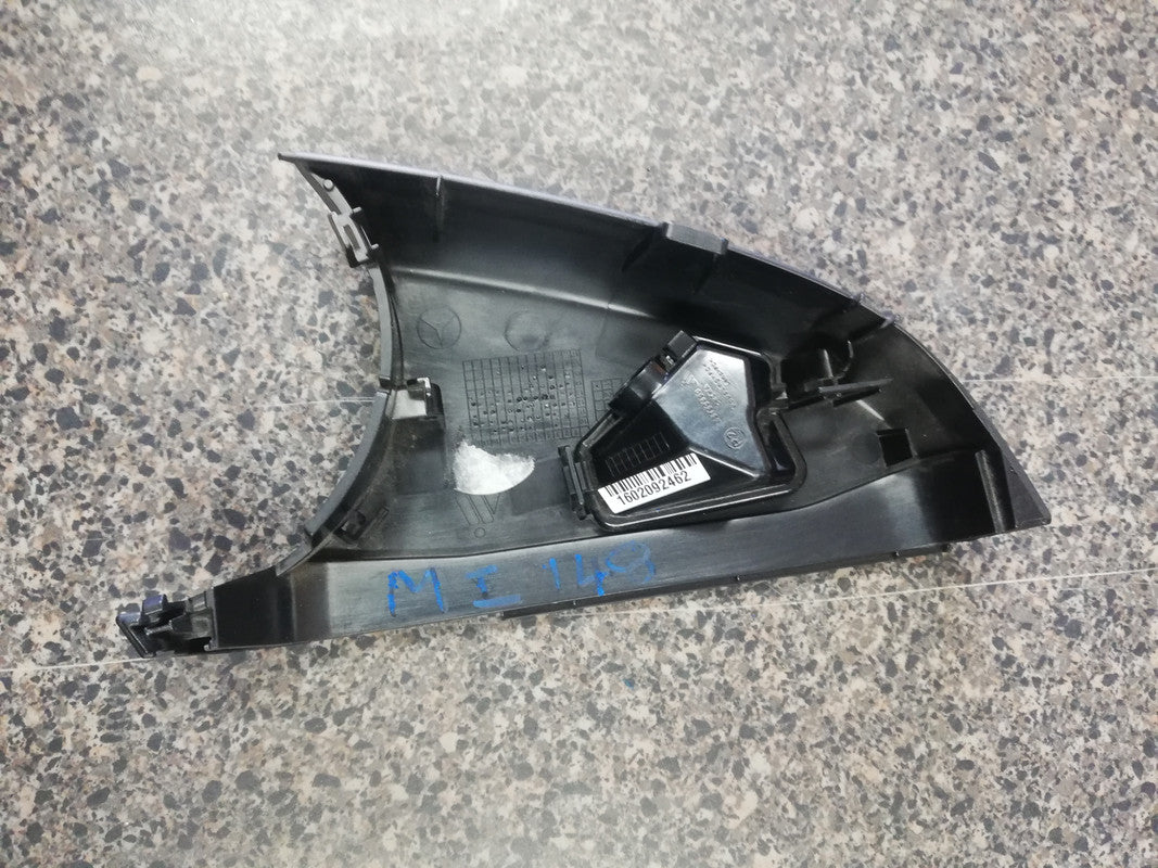 Mercedes-Benz C-Class CL CLS E-Class S-Class  W204 W207 W212 W216 W218 W221 Right Outer Mirror Cover Lower
