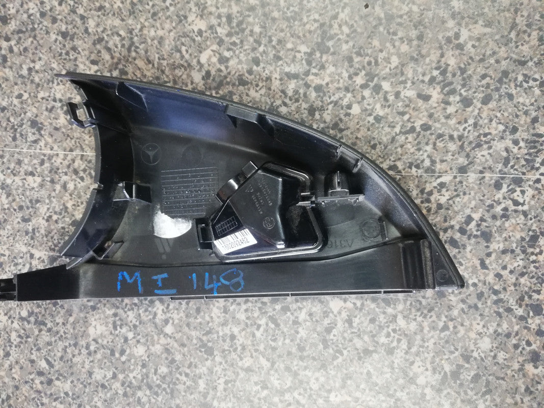Mercedes-Benz C-Class CL CLS E-Class S-Class  W204 W207 W212 W216 W218 W221 Right Outer Mirror Cover Lower