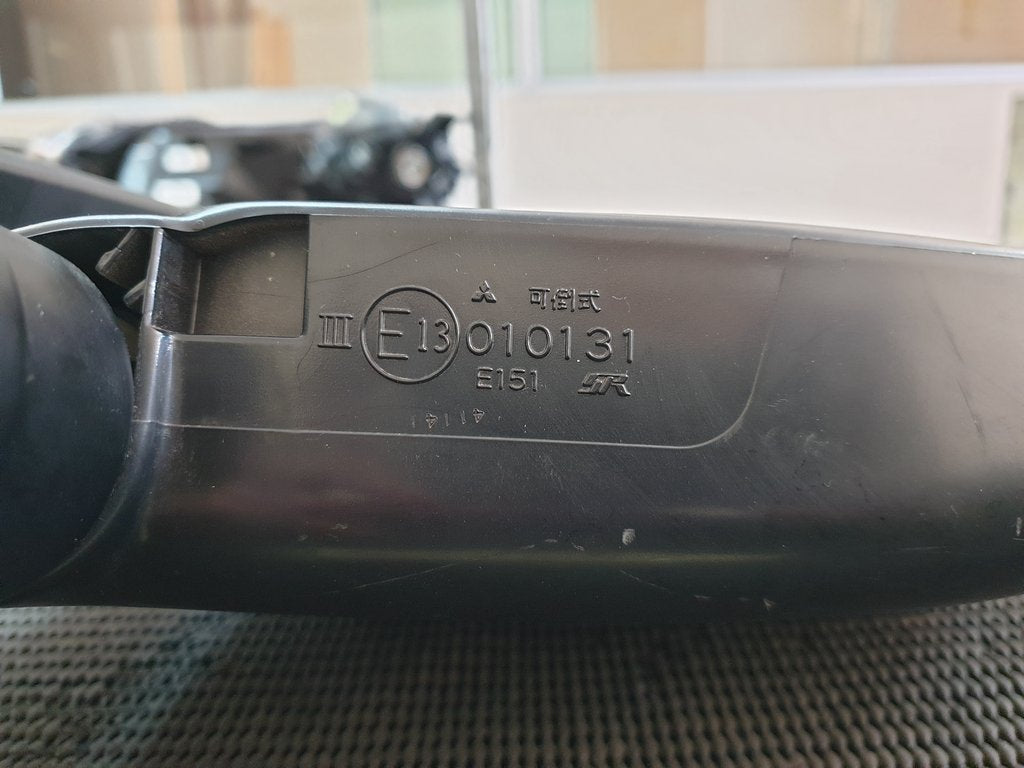 Mitsubishi Pajero Right Outer Mirror Complete