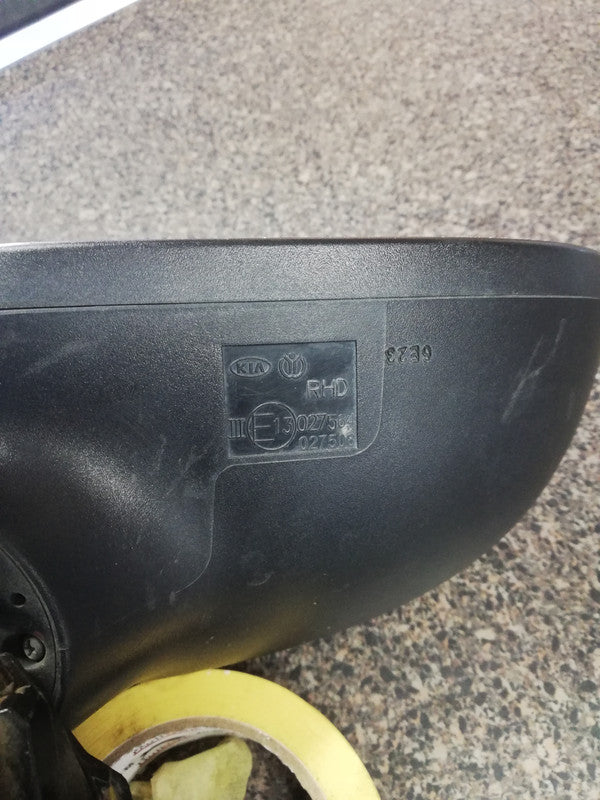 Kia RIO III 2016 Right Outer Mirror Incomplete, Base damaged