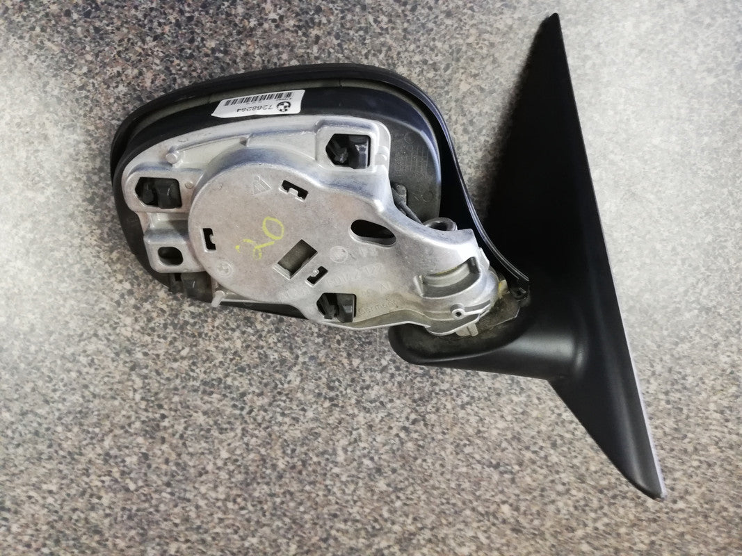 BMW 3 SERIES E90, E91 Right Outer Mirror Incomplete , No Mirror Glass