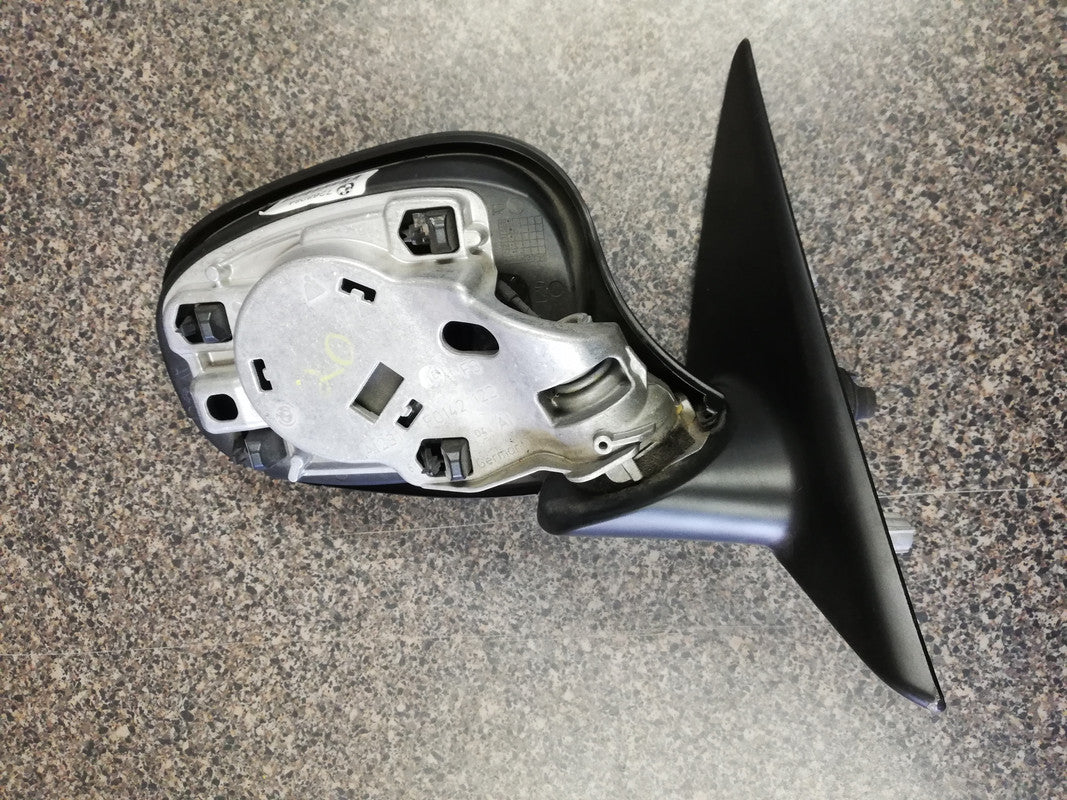 BMW 3 SERIES E90, E91 Right Outer Mirror Incomplete , No Mirror Glass