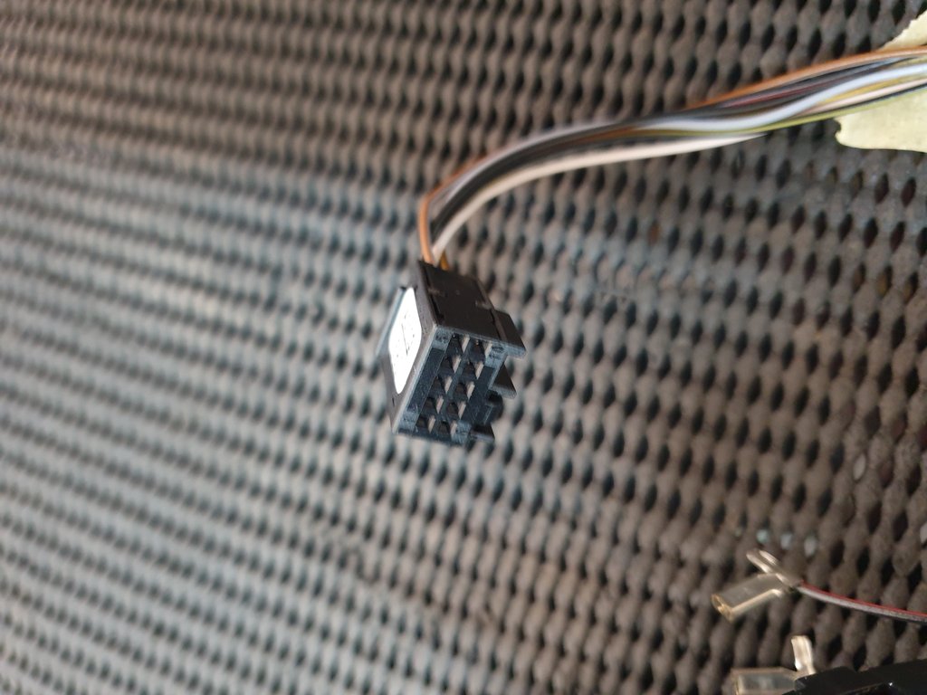 Mercedes-Benz C-Class W203 C32 AMG Right Outer Mirror Actuator Base