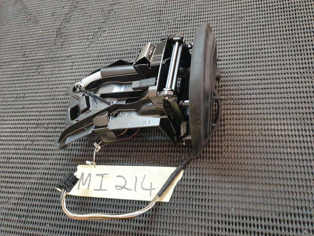 Mercedes-Benz C-Class W203 C32 AMG Right Outer Mirror Actuator Base