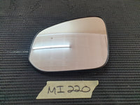 Toyota Hi-lux/SRX Rav 4 2018, 2019, 2020, 2021, 2022, 2023 Left Outer Mirror Glass