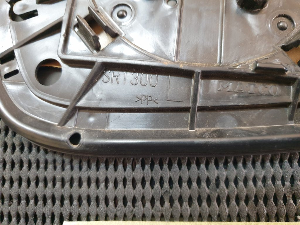 Toyota Hi-lux/SRX Rav 4 2018, 2019, 2020, 2021, 2022, 2023 Left Outer Mirror Glass