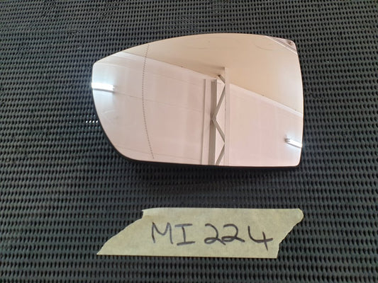 Ford EcoSport Left Outer Mirror Glass