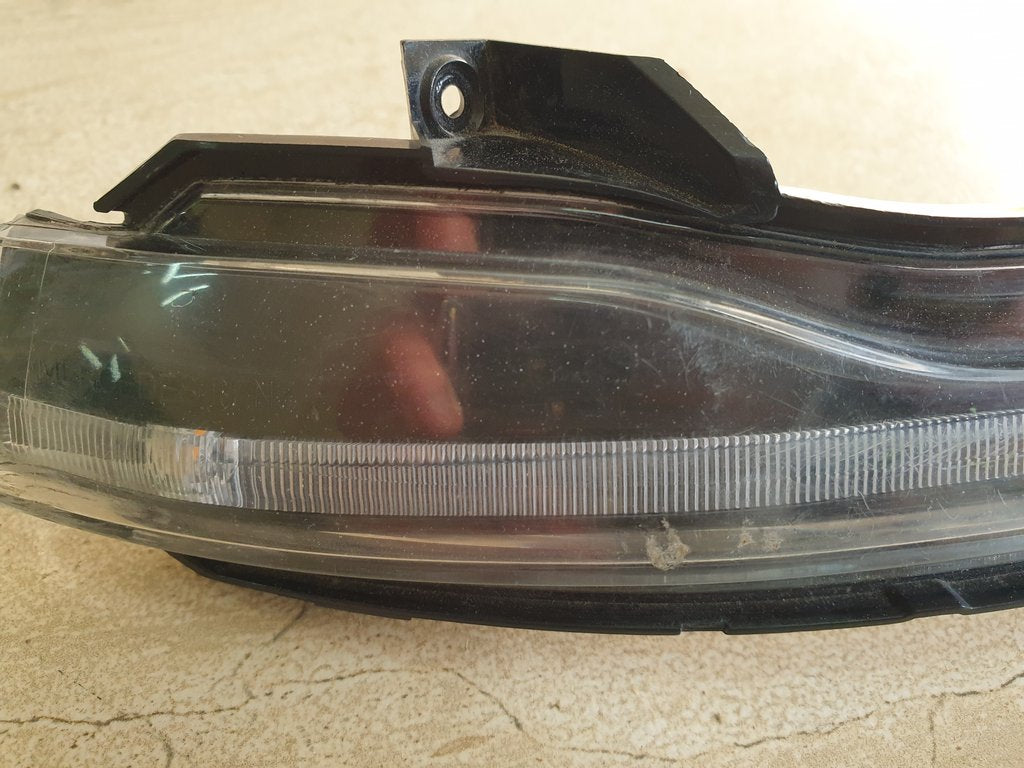 Mercedes-Benz C-Class W205, S205, C205 Right Outer Mirror Indicator Light